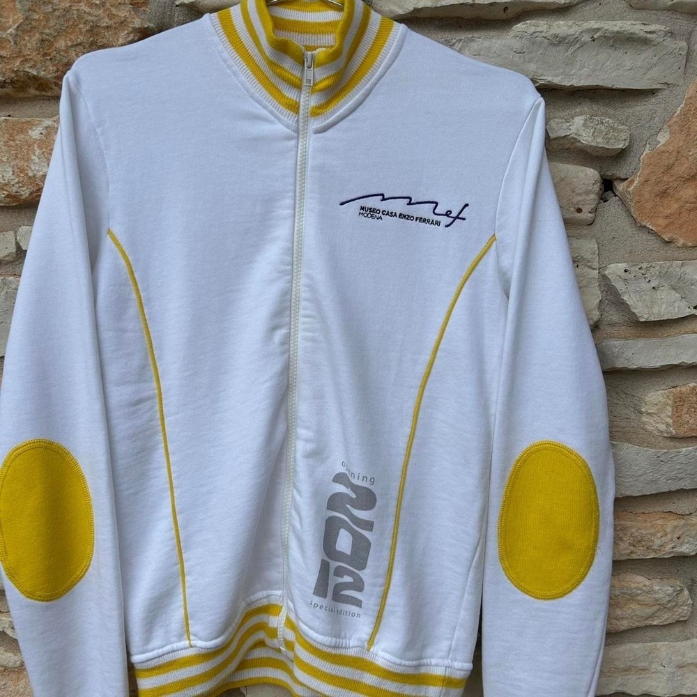 Enzo Ferrari Museum white and yellow zip up jacket super rare Italy